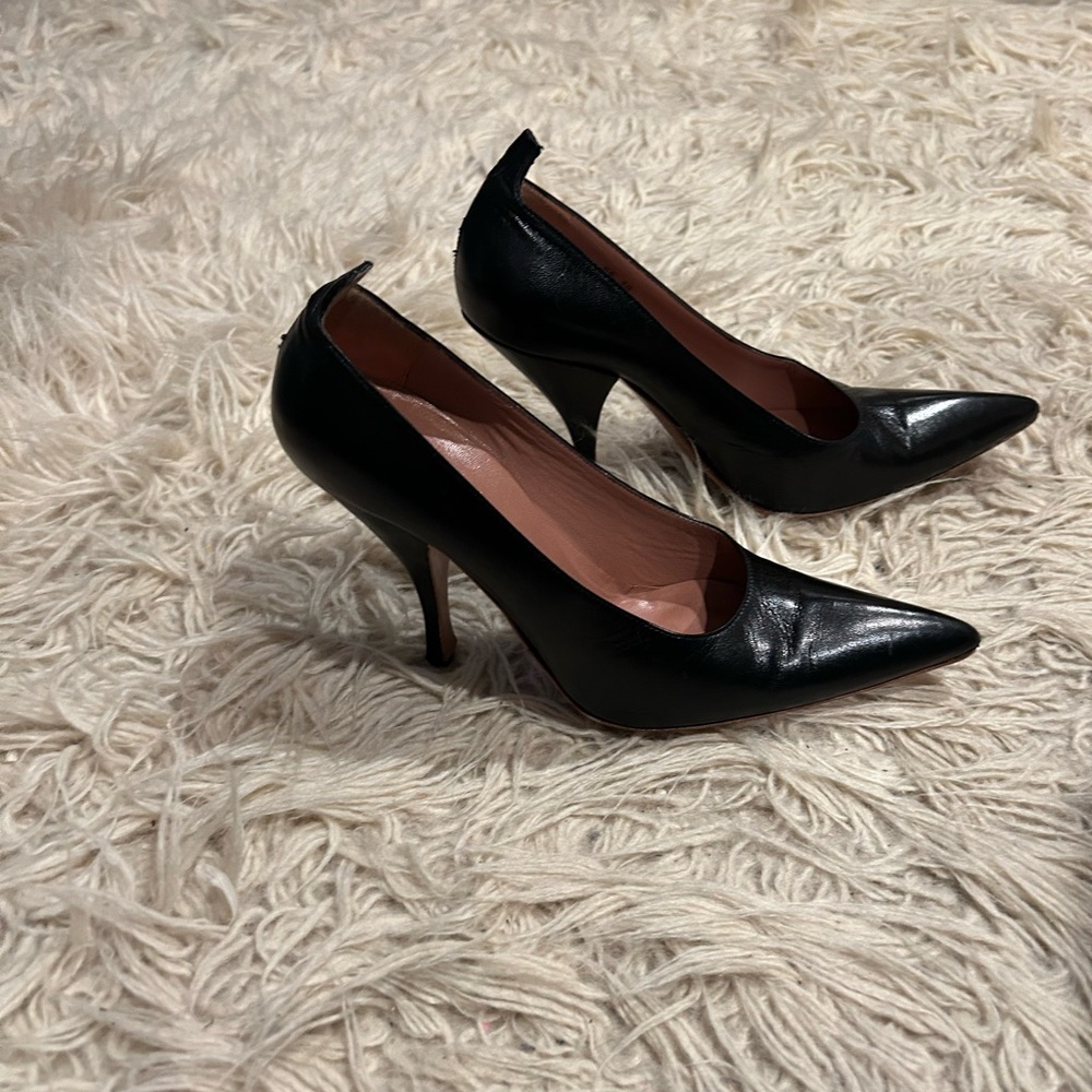 Alaia Black Leather Pointed Toe Pumps shoes Sz 38 - Picture 2 of 6